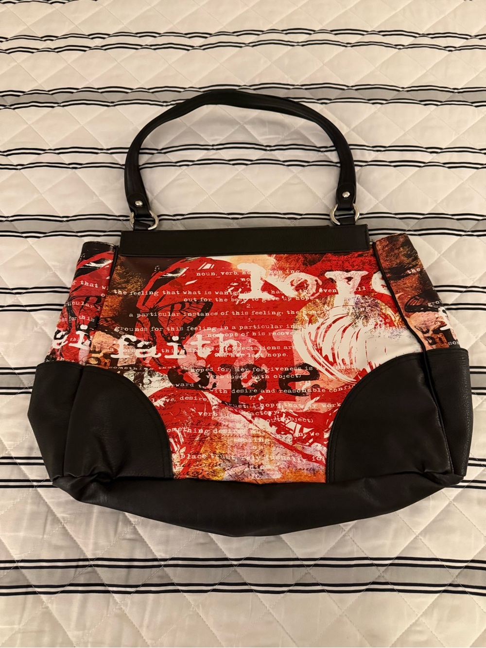 Miche Classic Hope Faith Large Purse Magnetic Closure EUC Designer Versatile